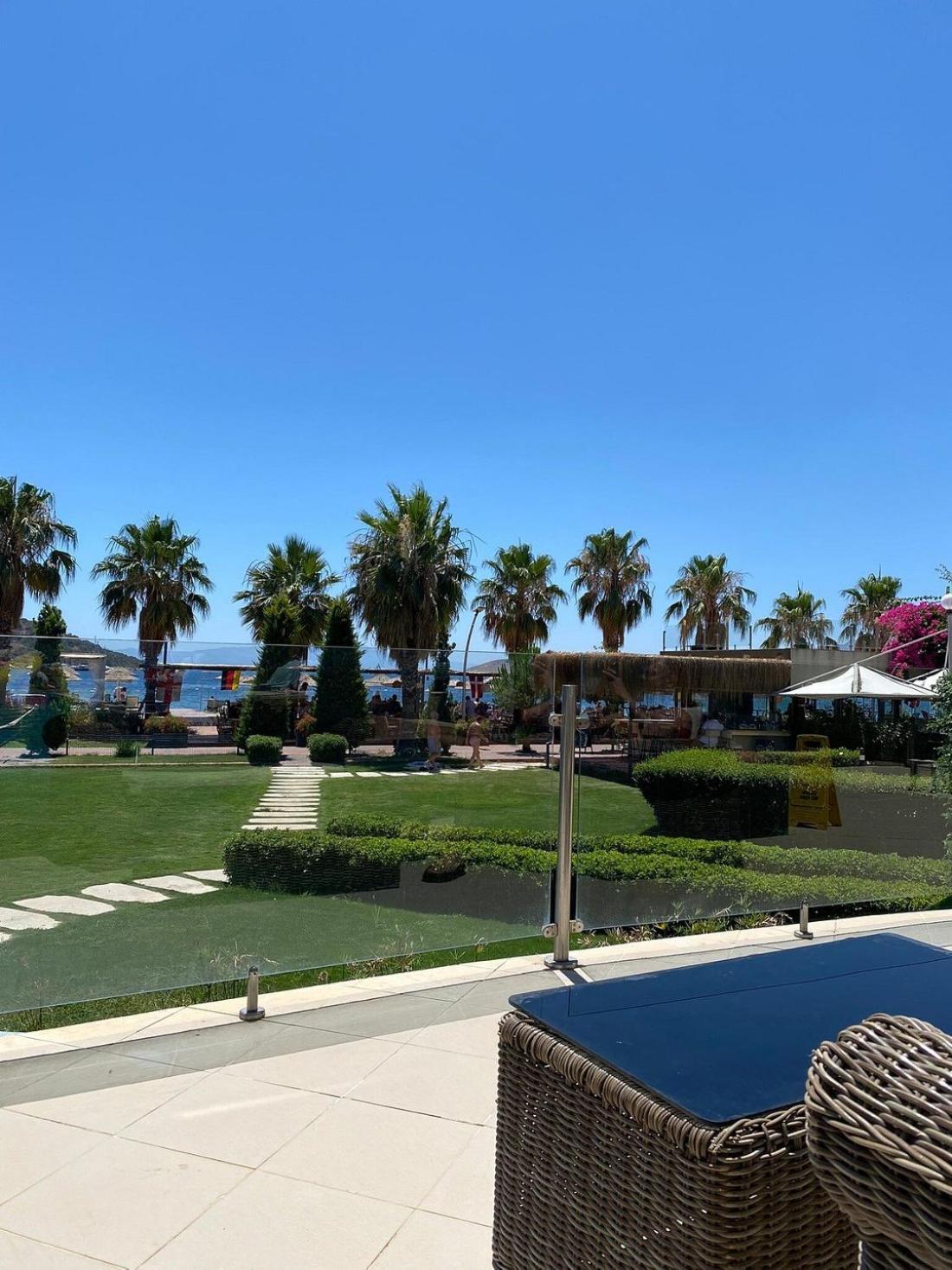 Ambrosia Hotel Beach & Spa Bitez Exteriör bild