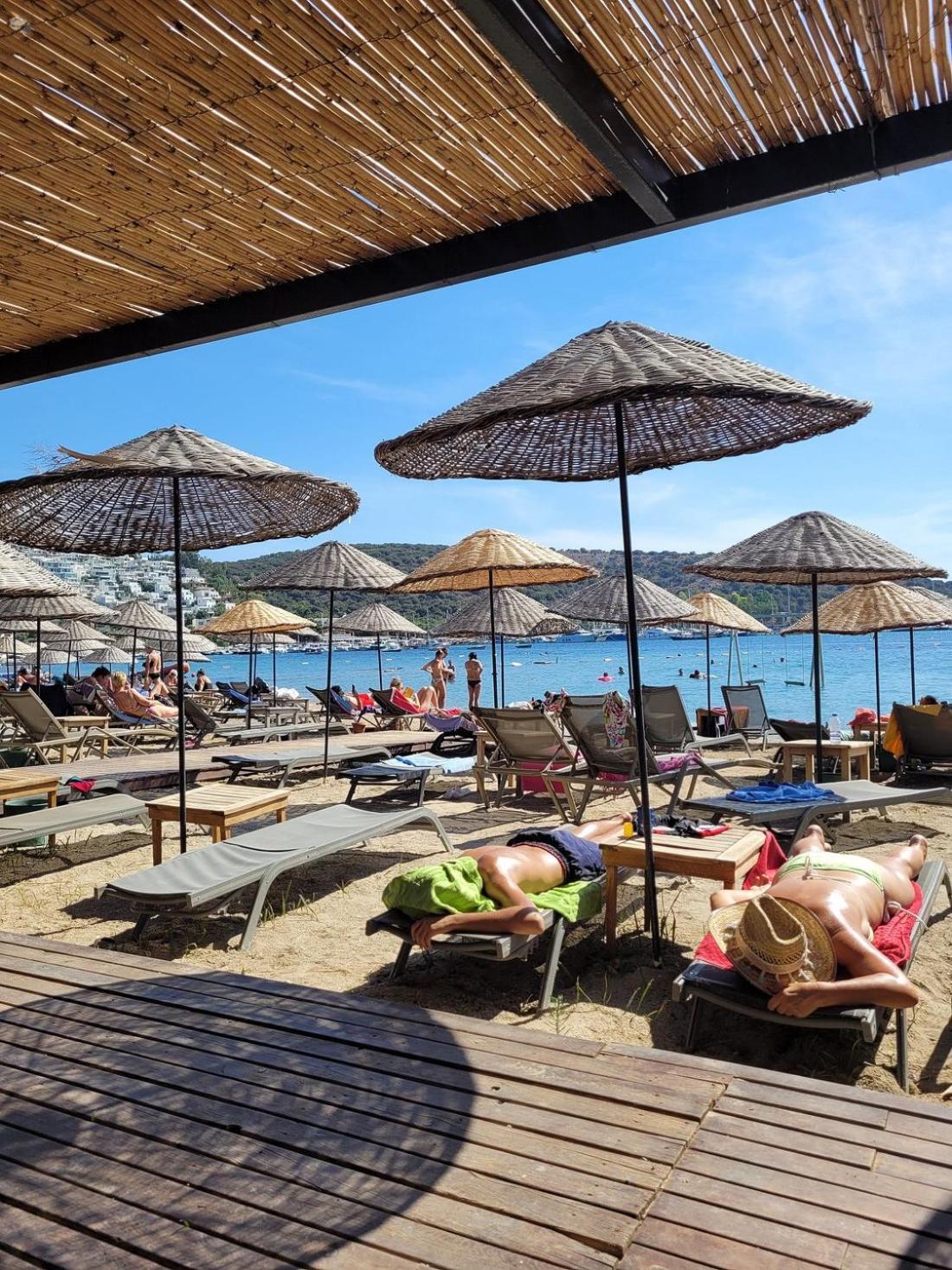Ambrosia Hotel Beach & Spa Bitez Exteriör bild