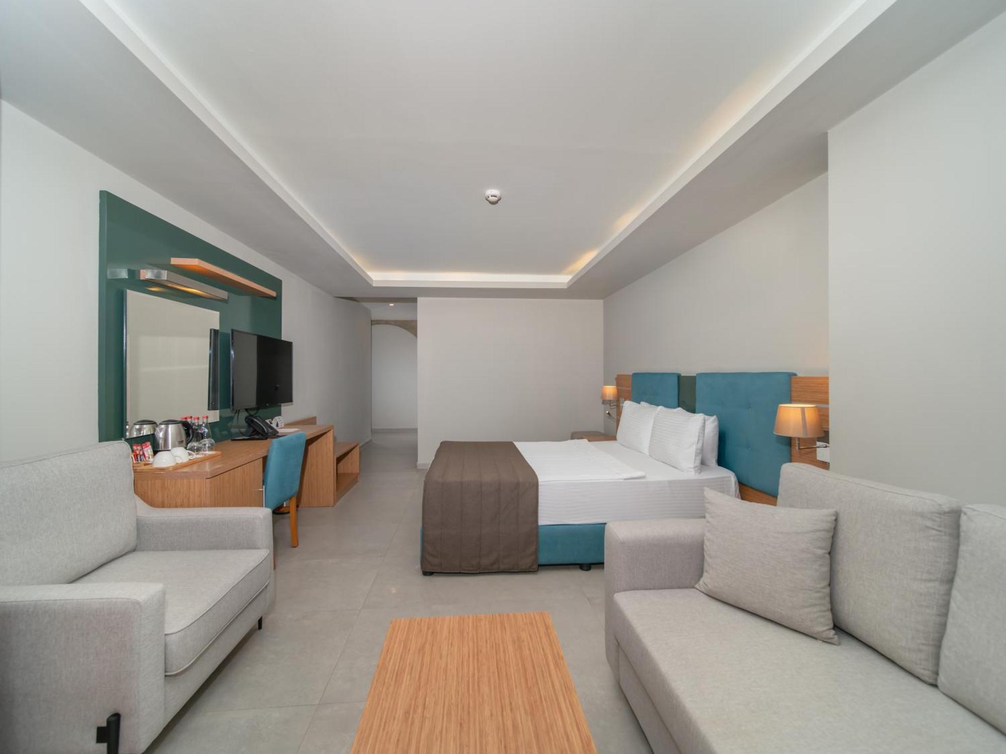 Ambrosia Hotel Beach & Spa Bitez Exteriör bild